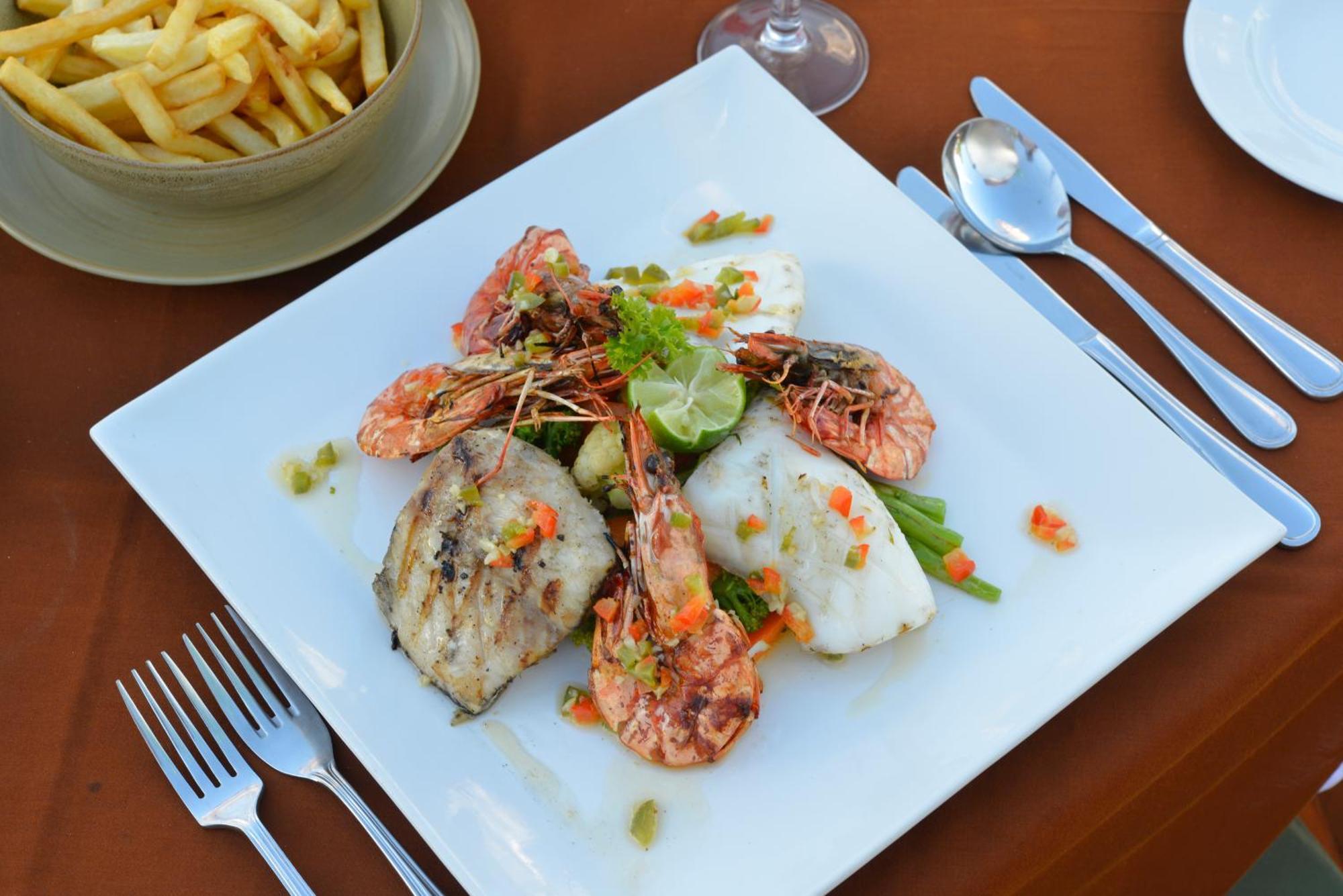 Cocotinos Sekotong Lombok Hotel Sekotong Barat Екстериор снимка