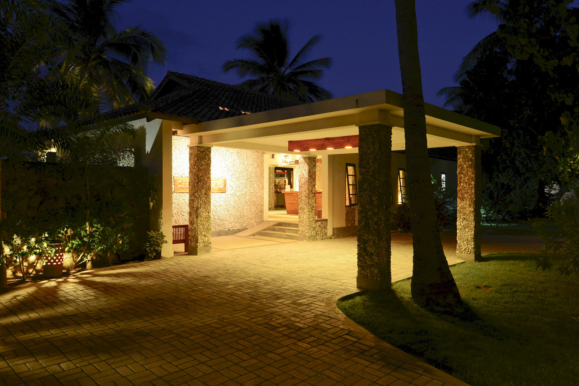 Cocotinos Sekotong Lombok Hotel Sekotong Barat Екстериор снимка